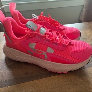 Under Armour Womens Neon Sneakers